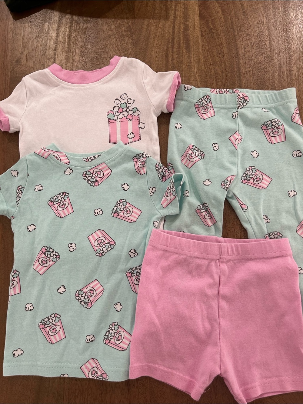 Kirkland Signature Pink & Mint Popcorn Kids Pajama Set